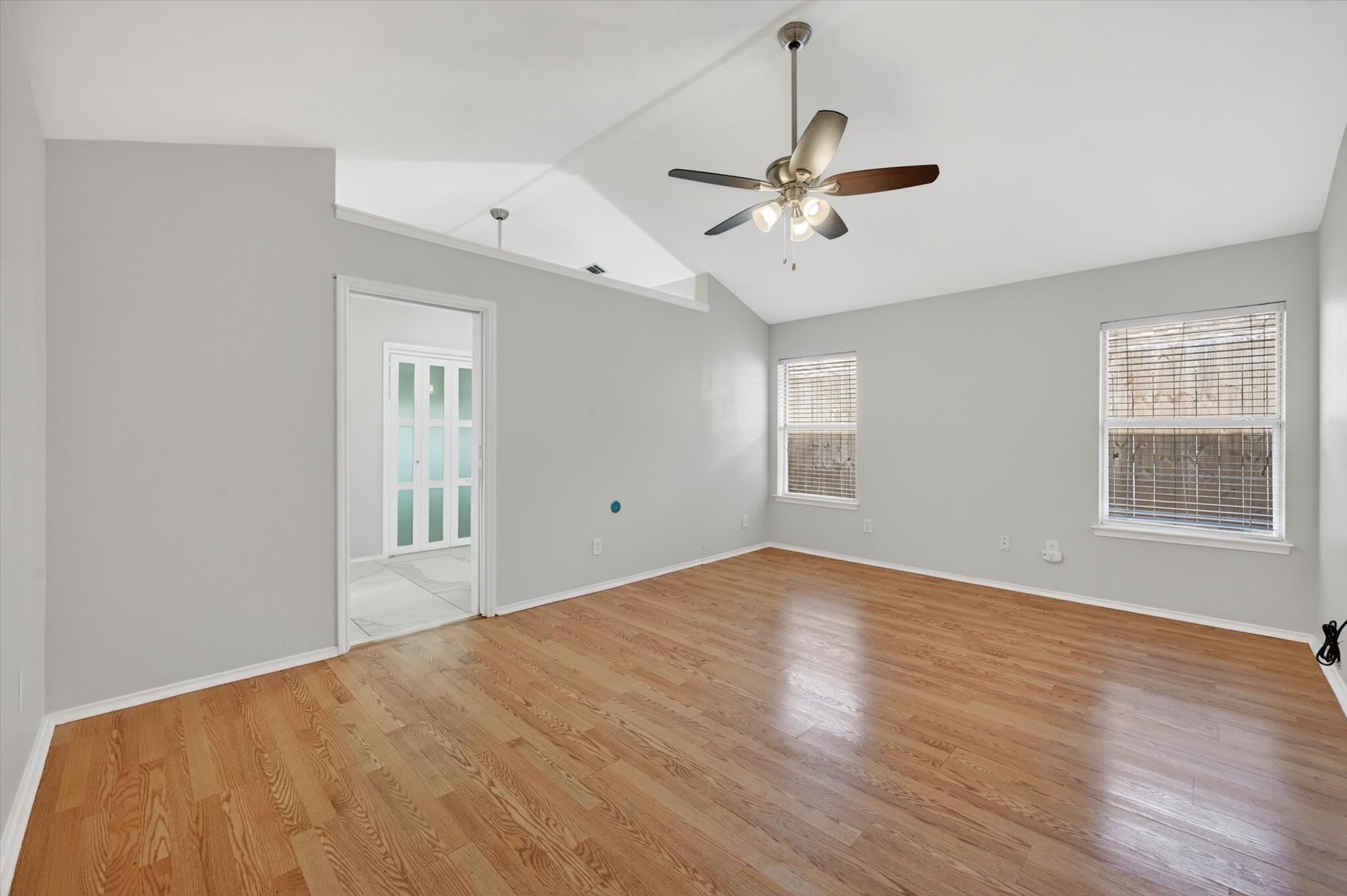 1406 Kynette Drive Euless TX 76040