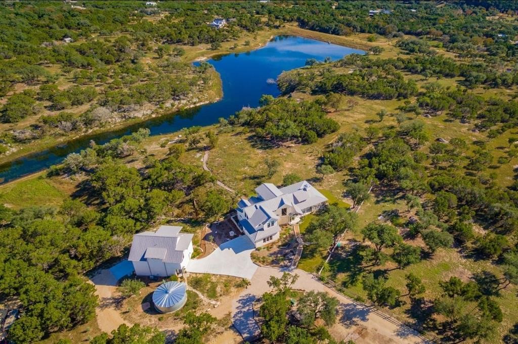 951 Toro Pass Wimberley TX 78676