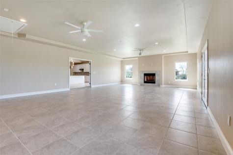 760 Alysa Lane Waxahachie TX 75167