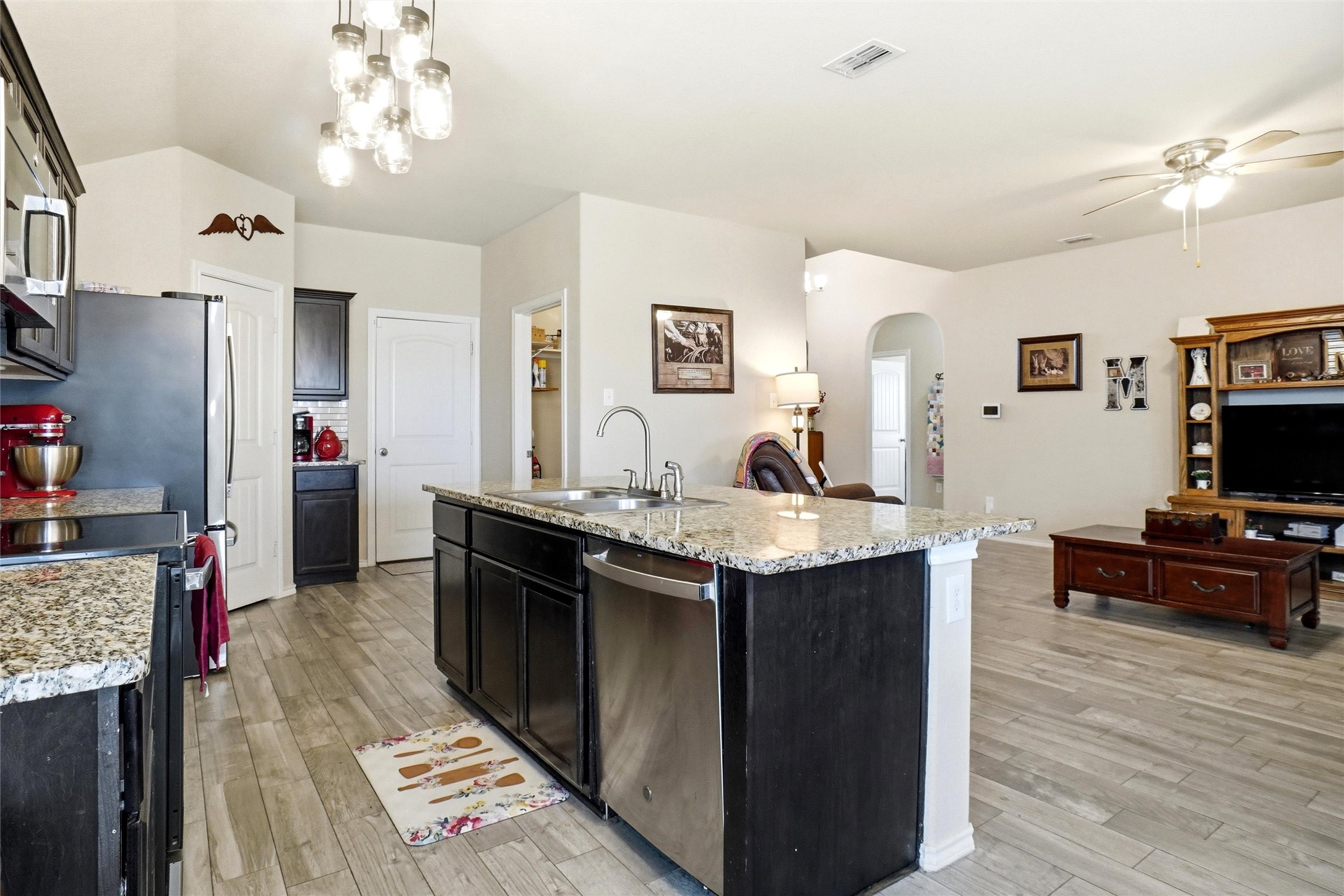 401 Citation Lane Ponder TX 76259