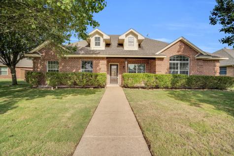 105 Winters Edge Drive Red Oak TX 75154