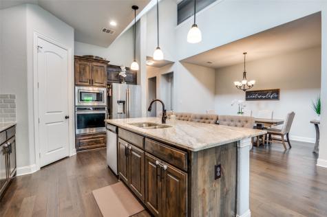 5605 S 14th Street Midlothian TX 76065