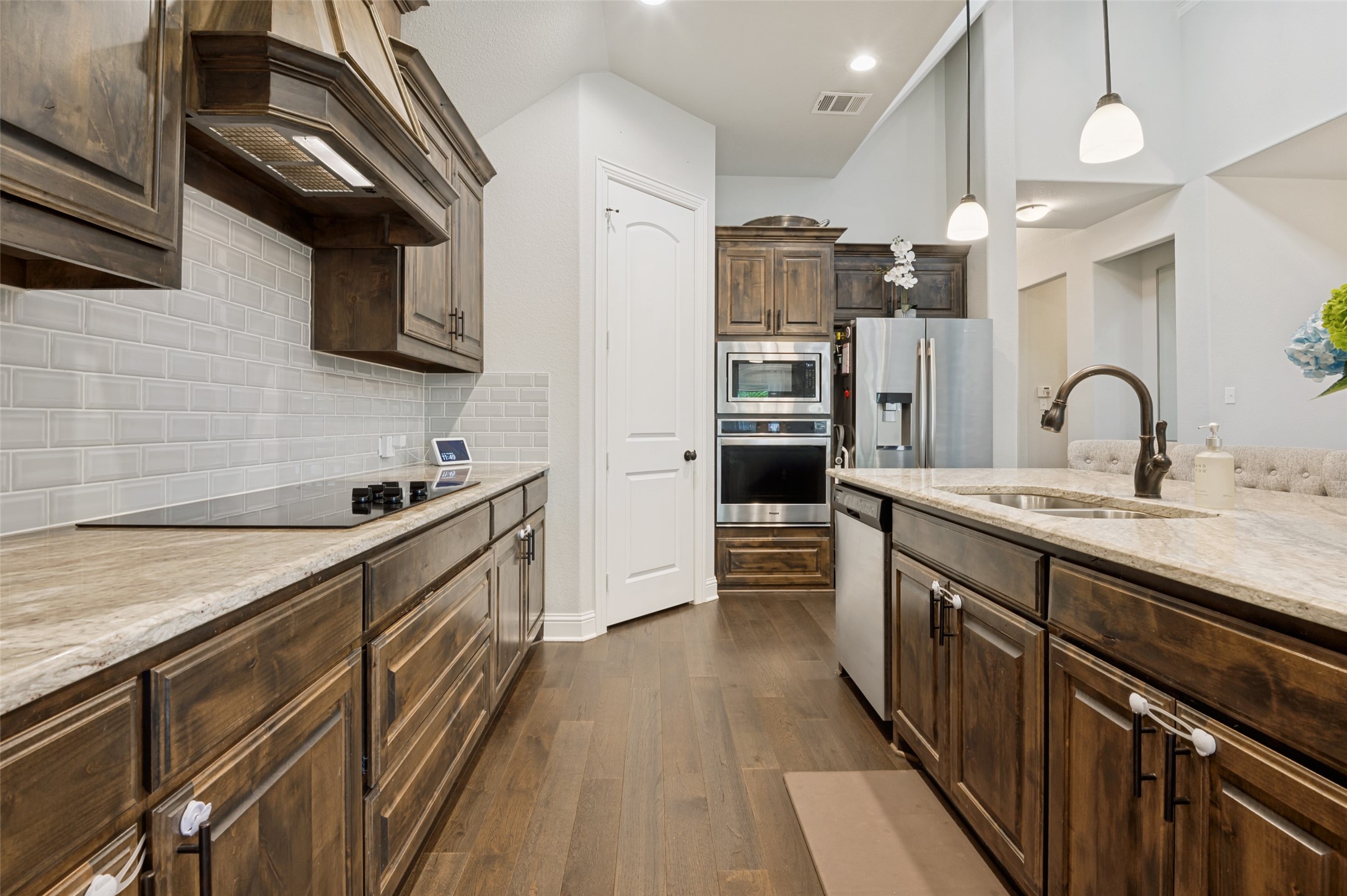 5605 S 14th Street Midlothian TX 76065