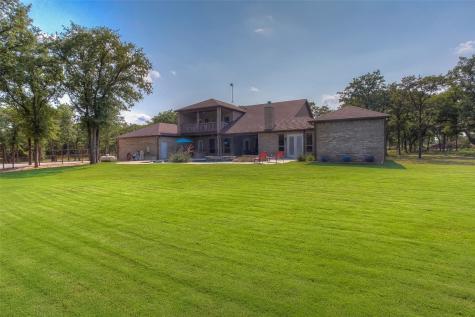 1500 Cornstubble Lane Poolville TX 76487