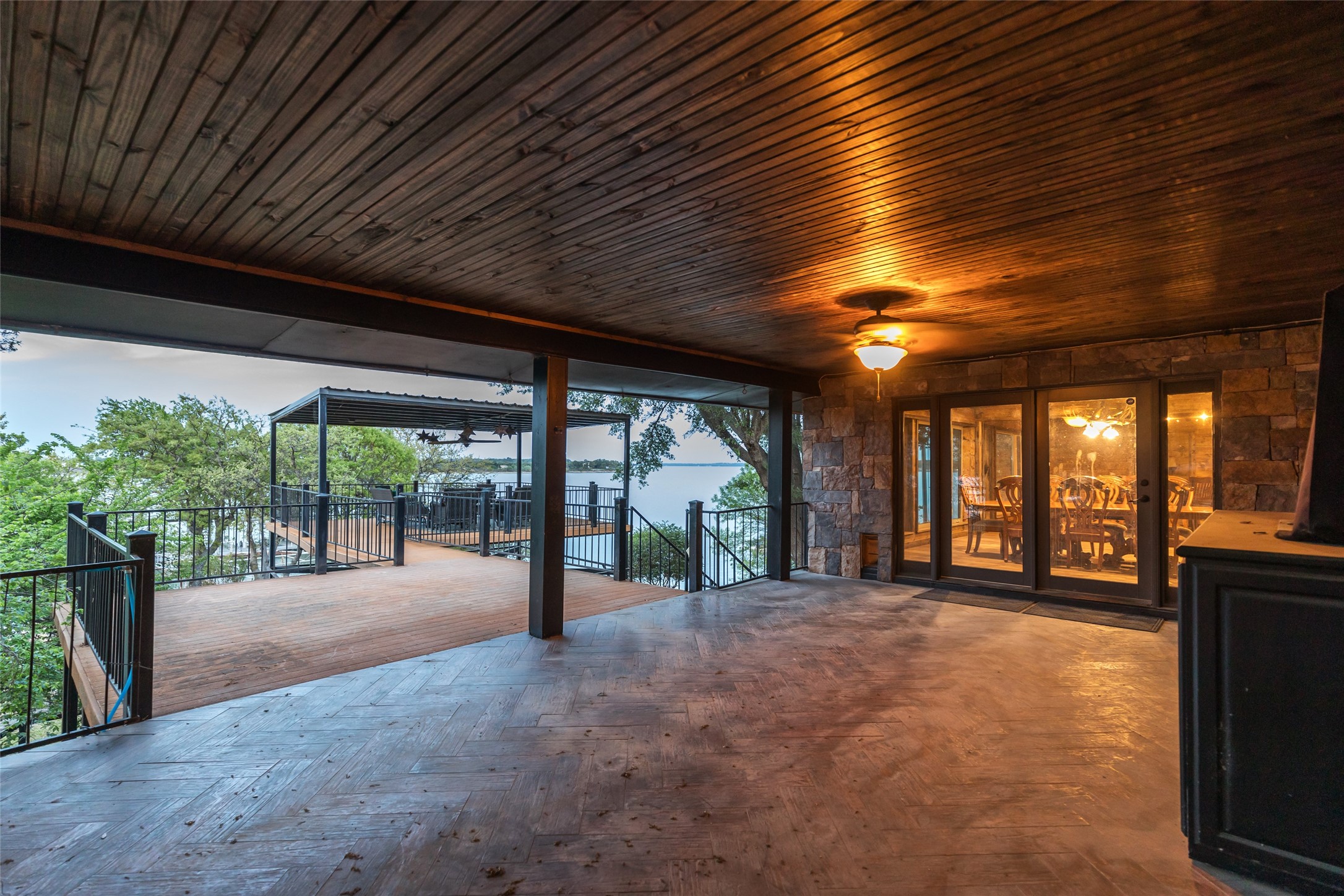 440 Lakeside Drive Brownwood TX 76801