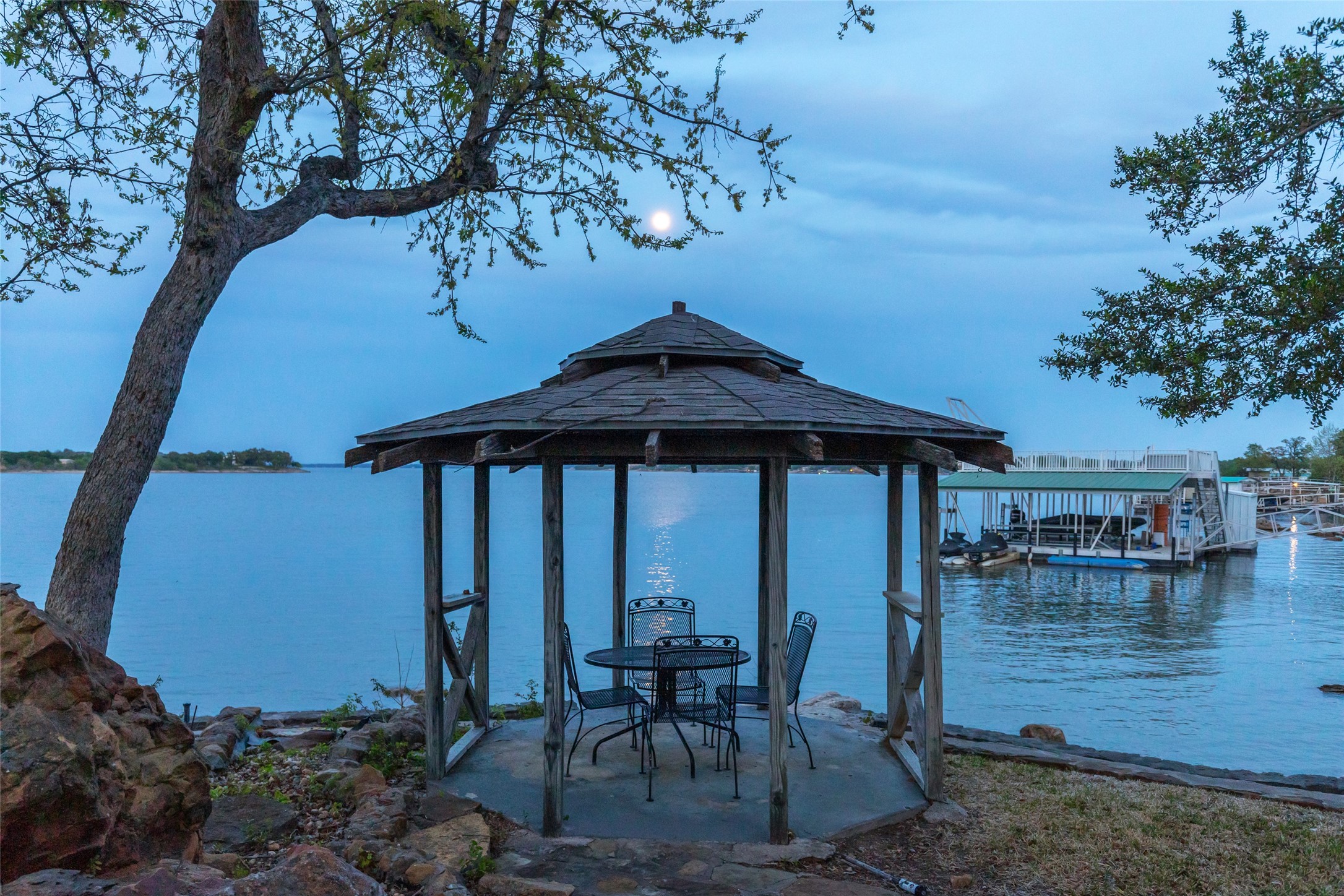 440 Lakeside Drive Brownwood TX 76801