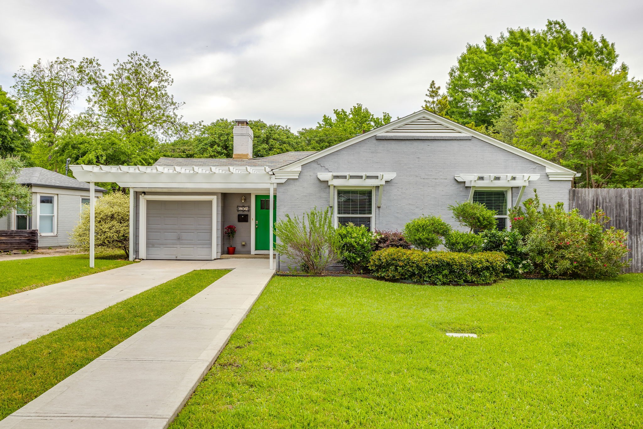 6304 Locke Avenue Fort Worth TX 76116
