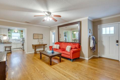 6304 Locke Avenue Fort Worth TX 76116