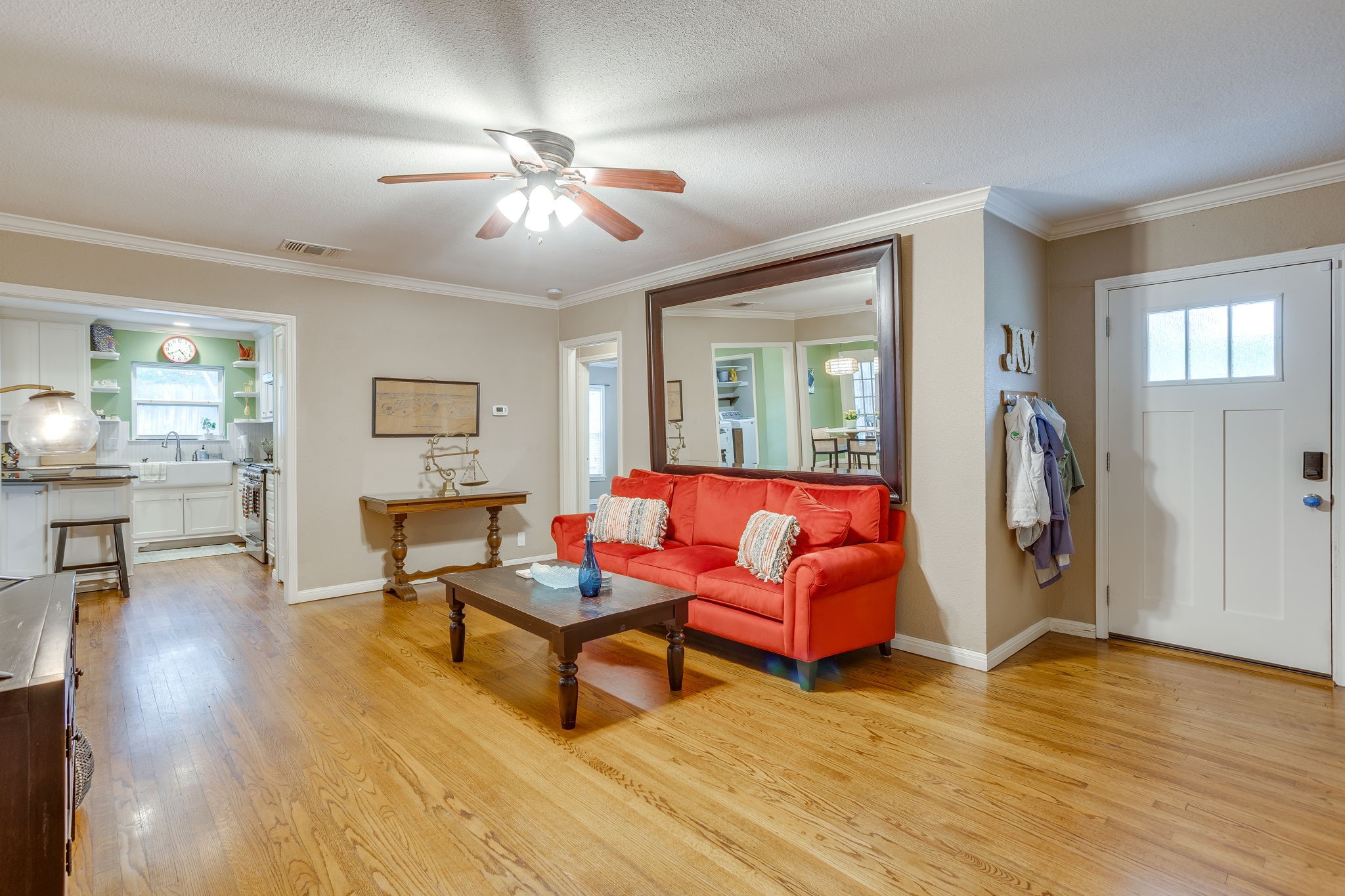6304 Locke Avenue Fort Worth TX 76116