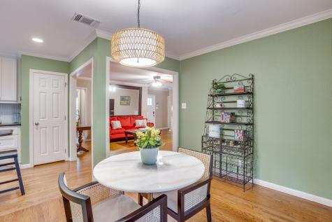 6304 Locke Avenue Fort Worth TX 76116