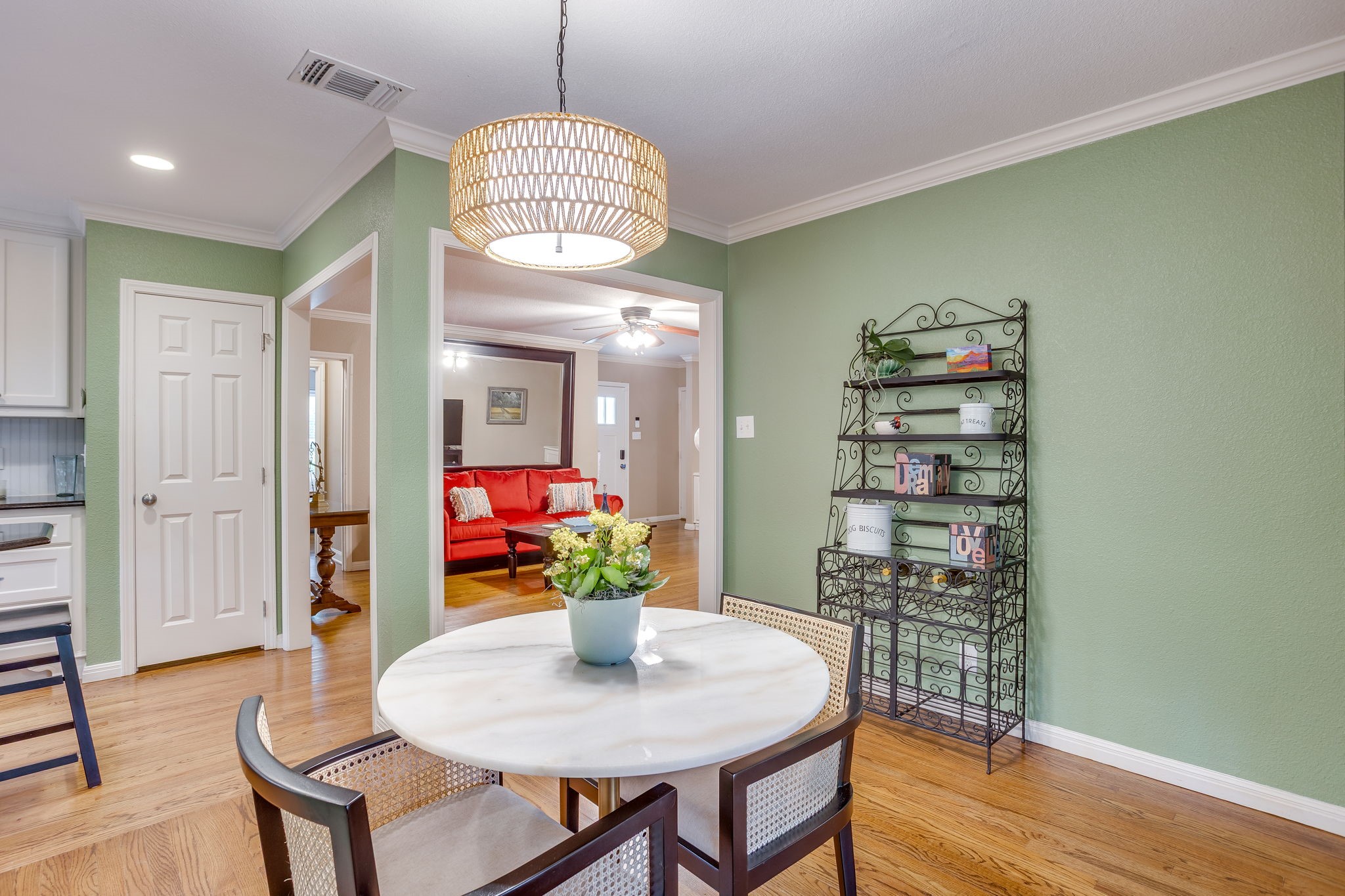 6304 Locke Avenue Fort Worth TX 76116