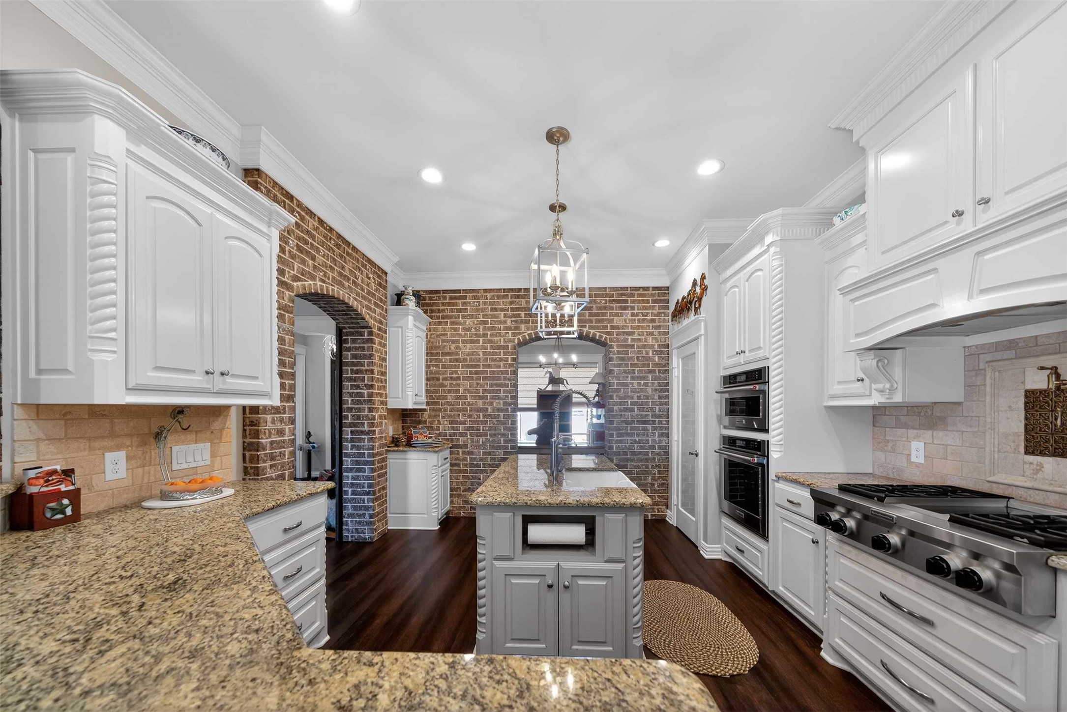 23151 Champion Drive Lindale TX 75771