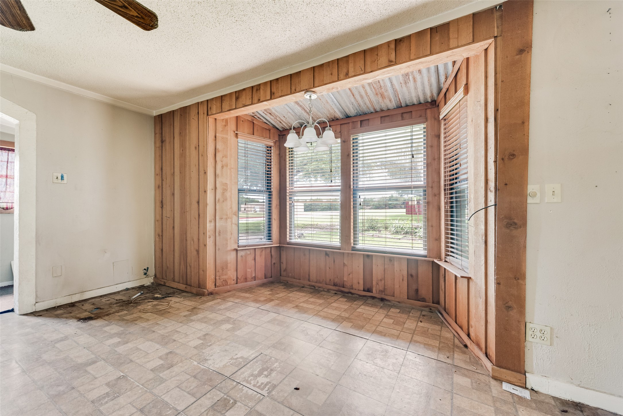 1321 Meadow Street Desoto TX 75115
