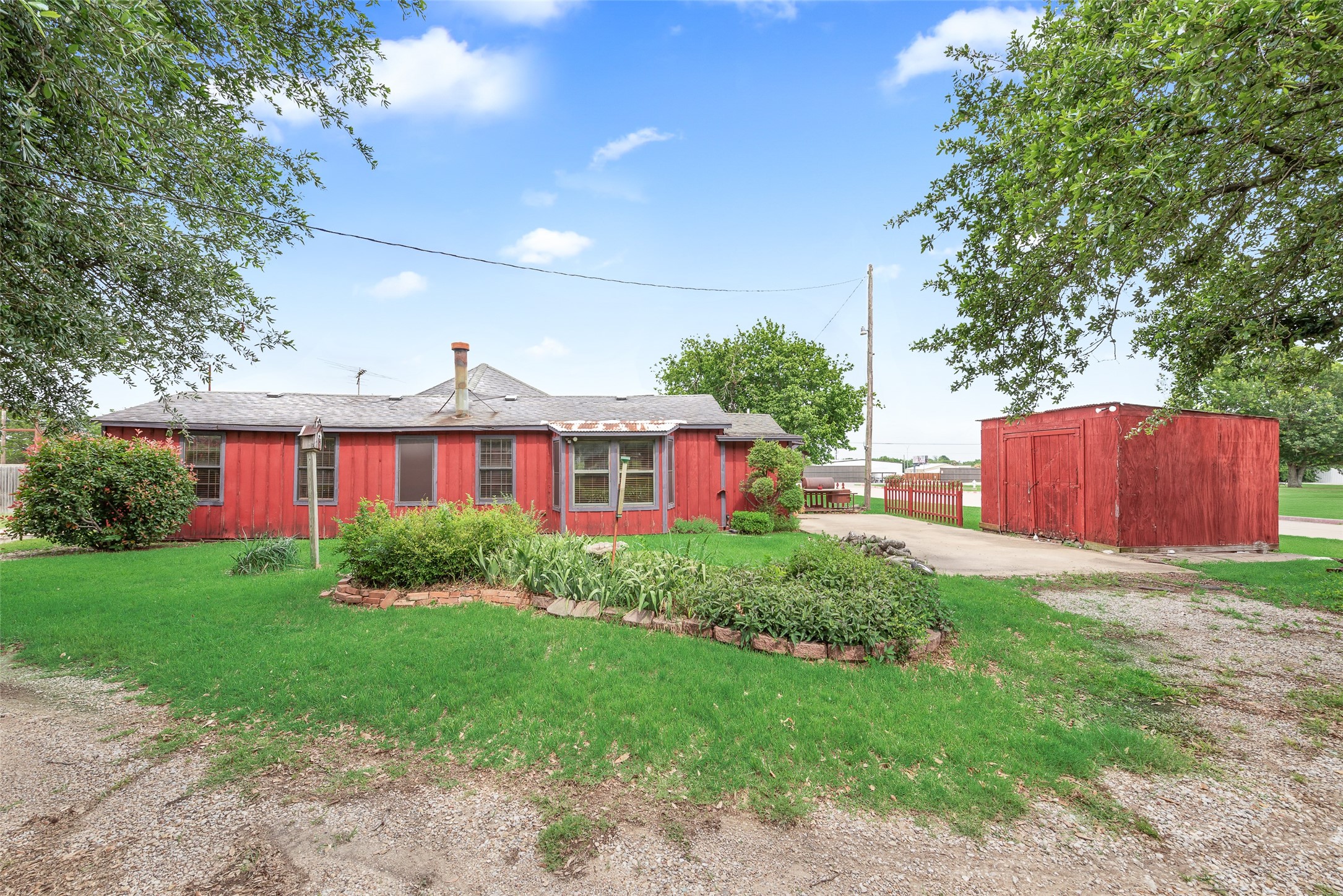 1321 Meadow Street Desoto TX 75115
