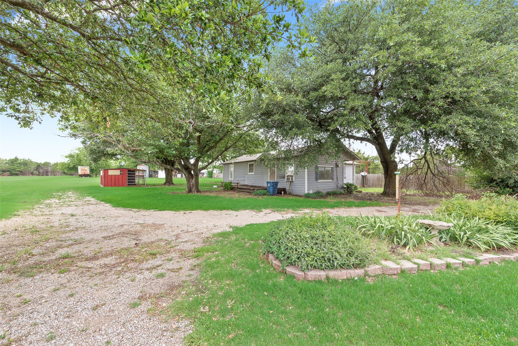 1321 Meadow Street Desoto TX 75115