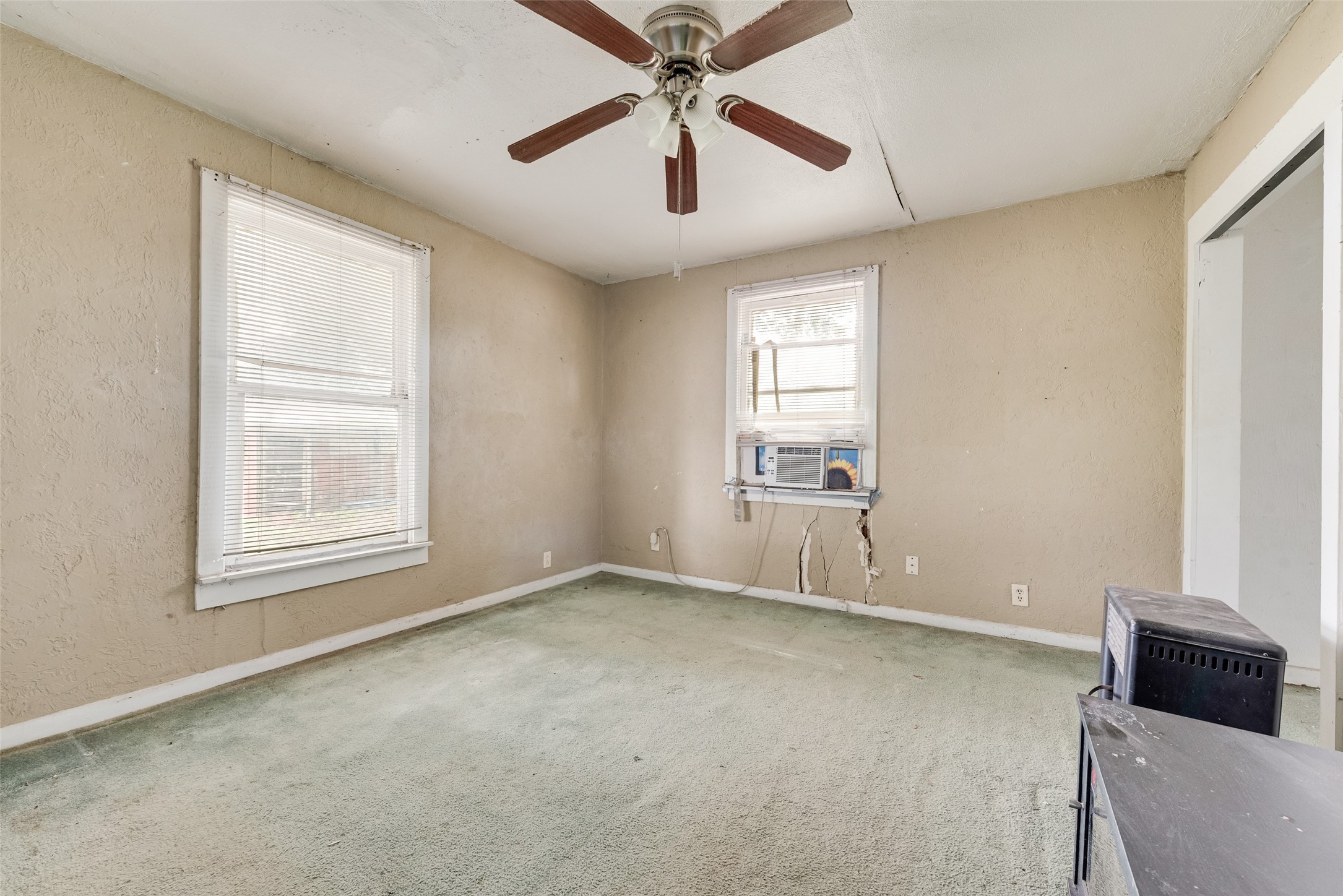 1321 Meadow Street Desoto TX 75115