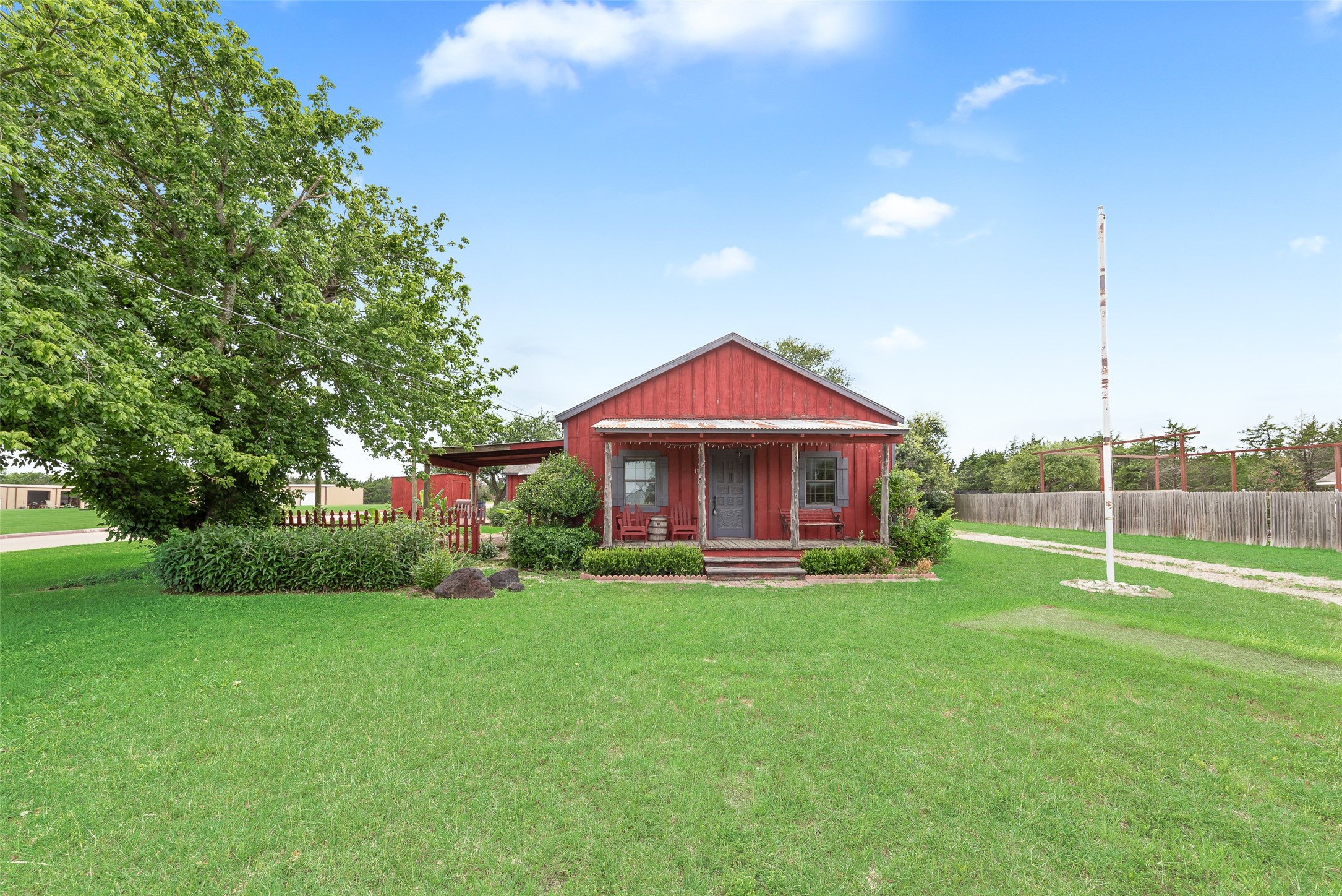 1321 Meadow Street Desoto TX 75115