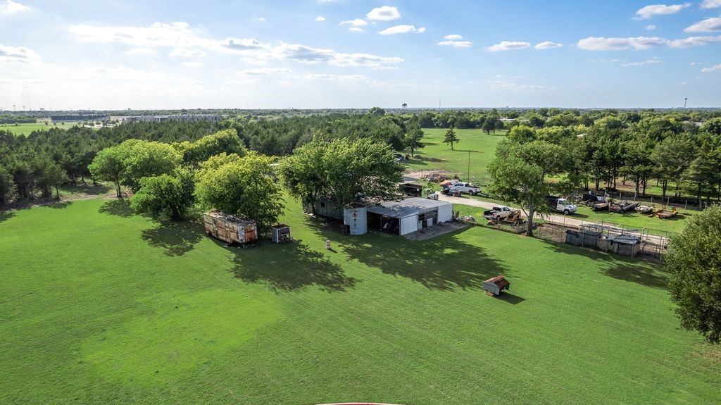 1321 Meadow Street Desoto TX 75115