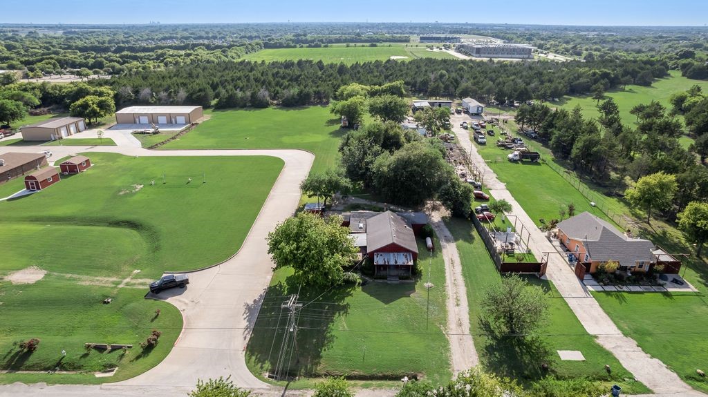 1321 Meadow Street Desoto TX 75115