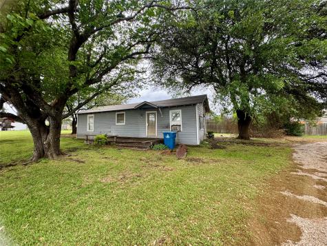 1321 Meadow Street Desoto TX 75115