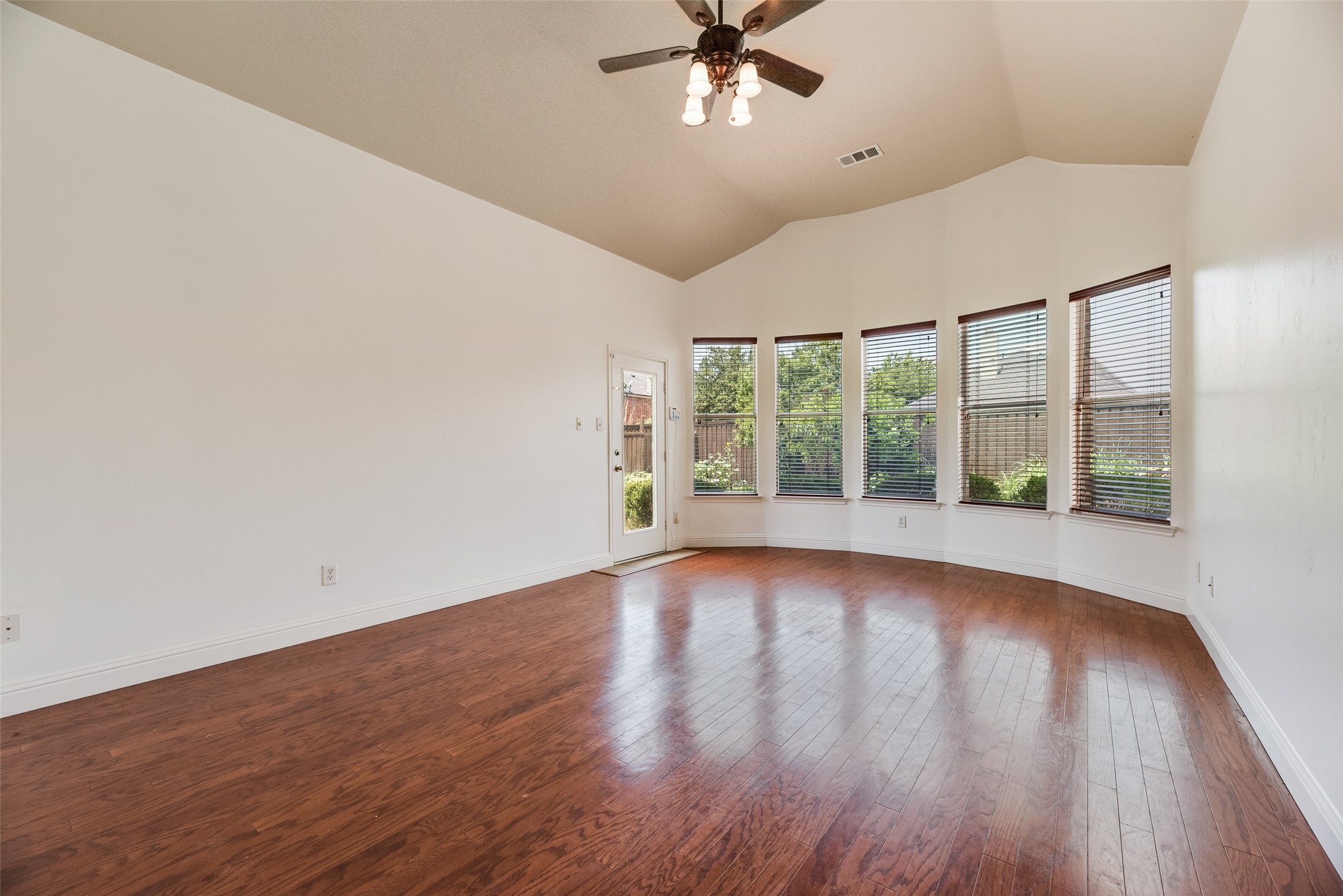 1066 Bayfield Drive Frisco TX 75033