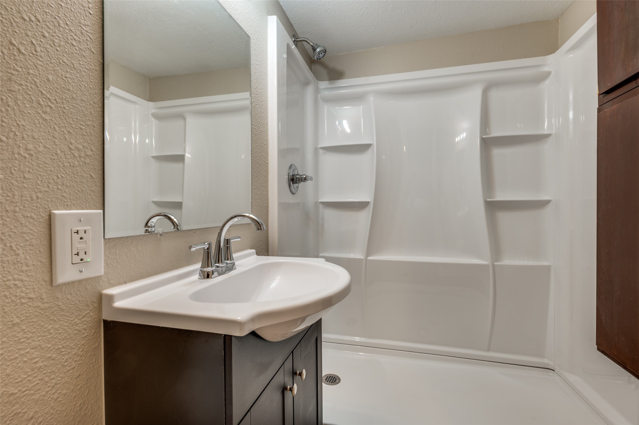 103 E 8th Street Shady Shores TX 76208