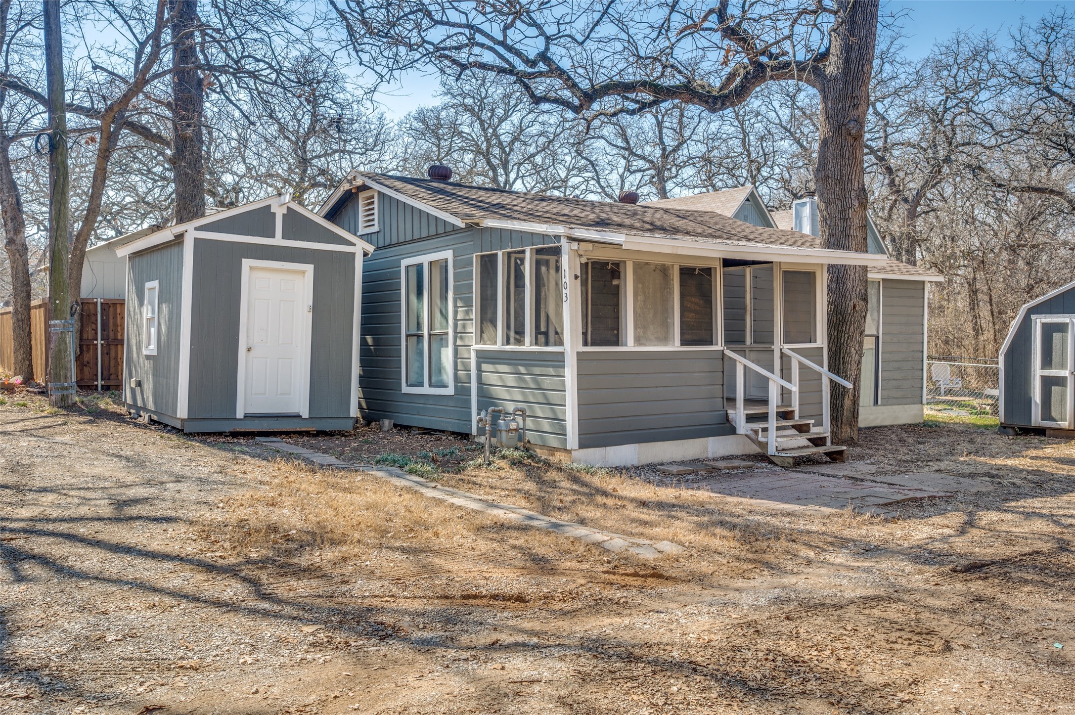 103 E 8th Street Shady Shores TX 76208