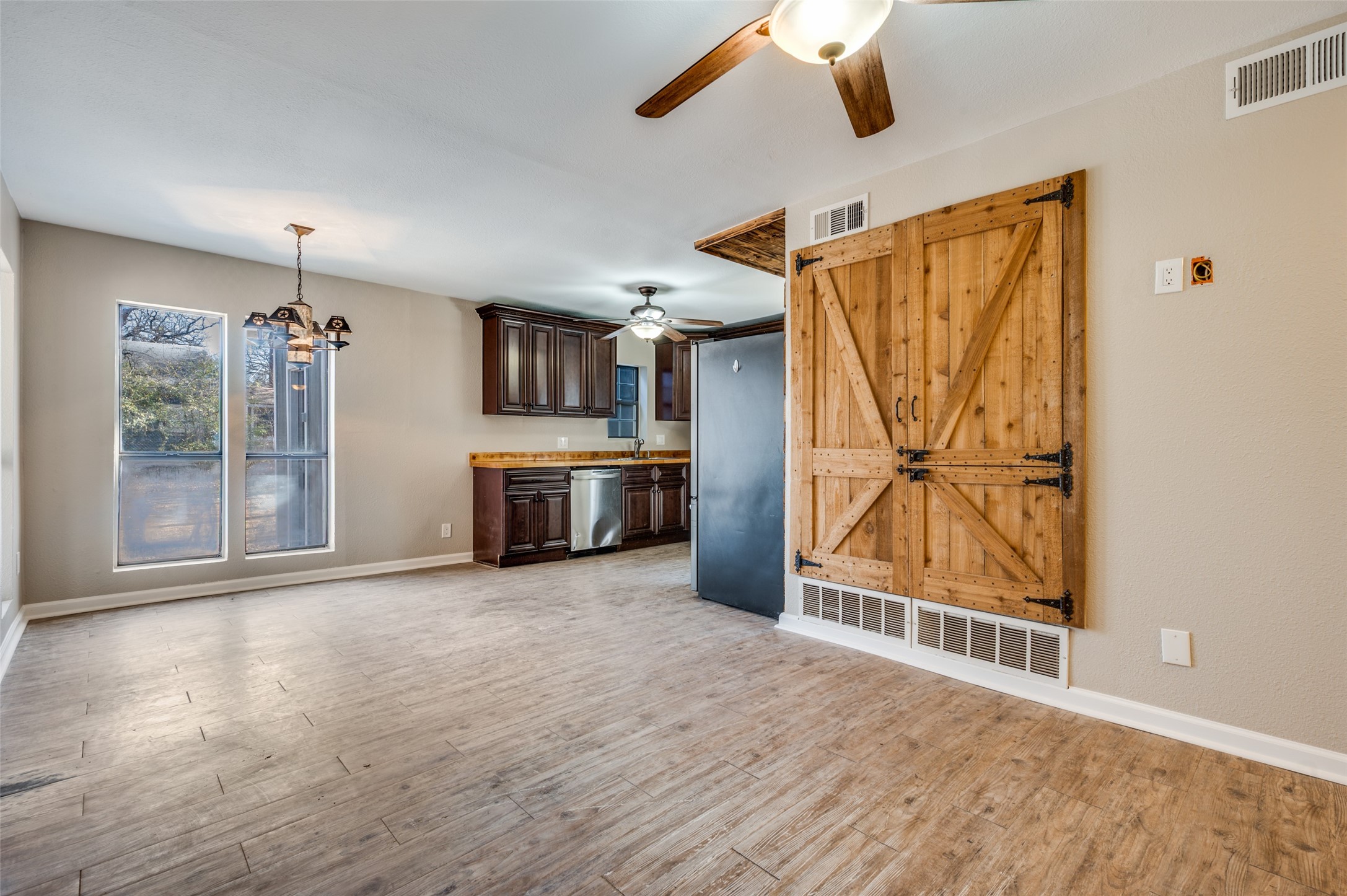 103 E 8th Street Shady Shores TX 76208