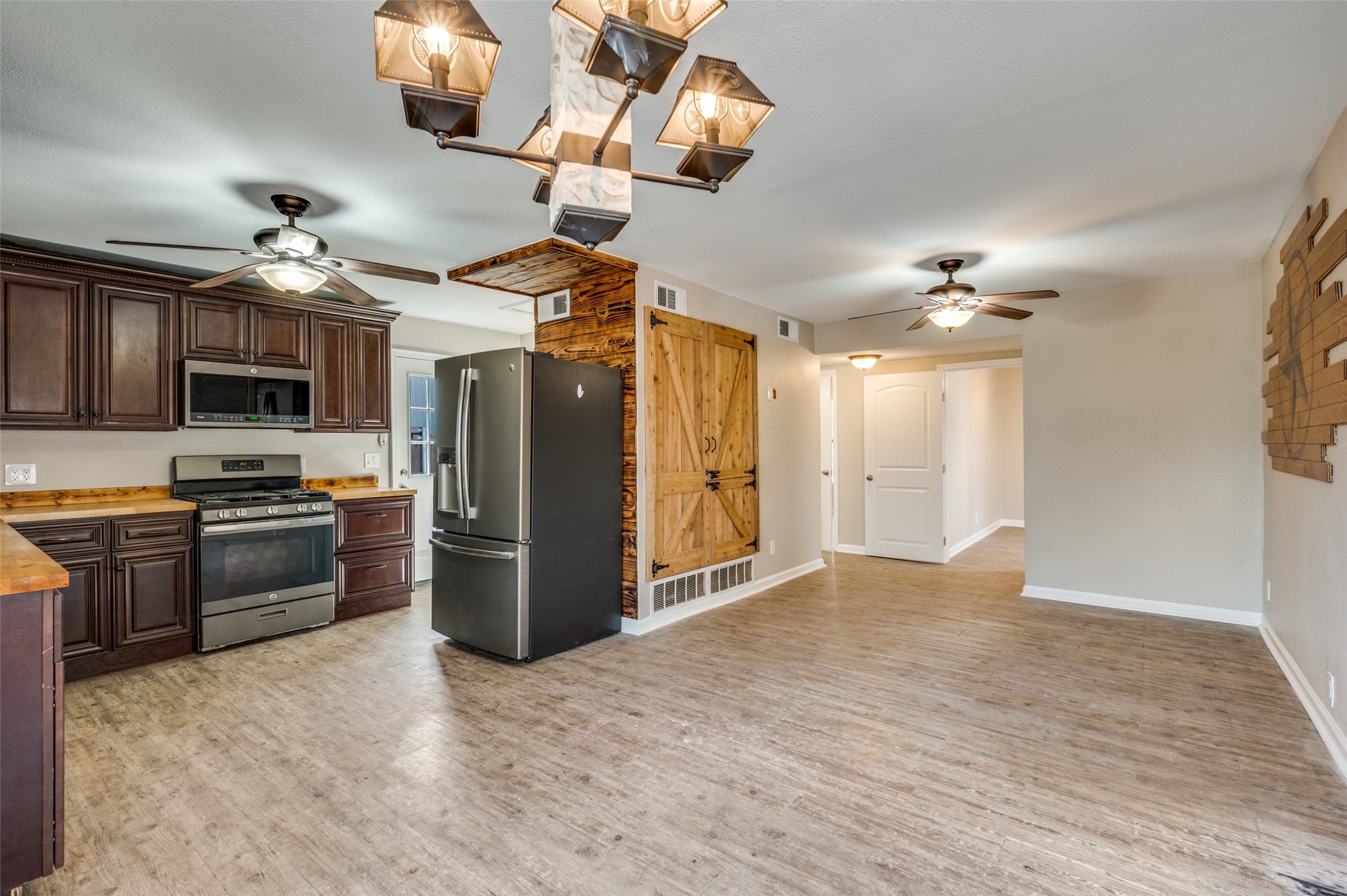103 E 8th Street Shady Shores TX 76208