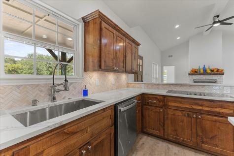 1492 Van Zandt County Road 3502 Wills Point TX 75169