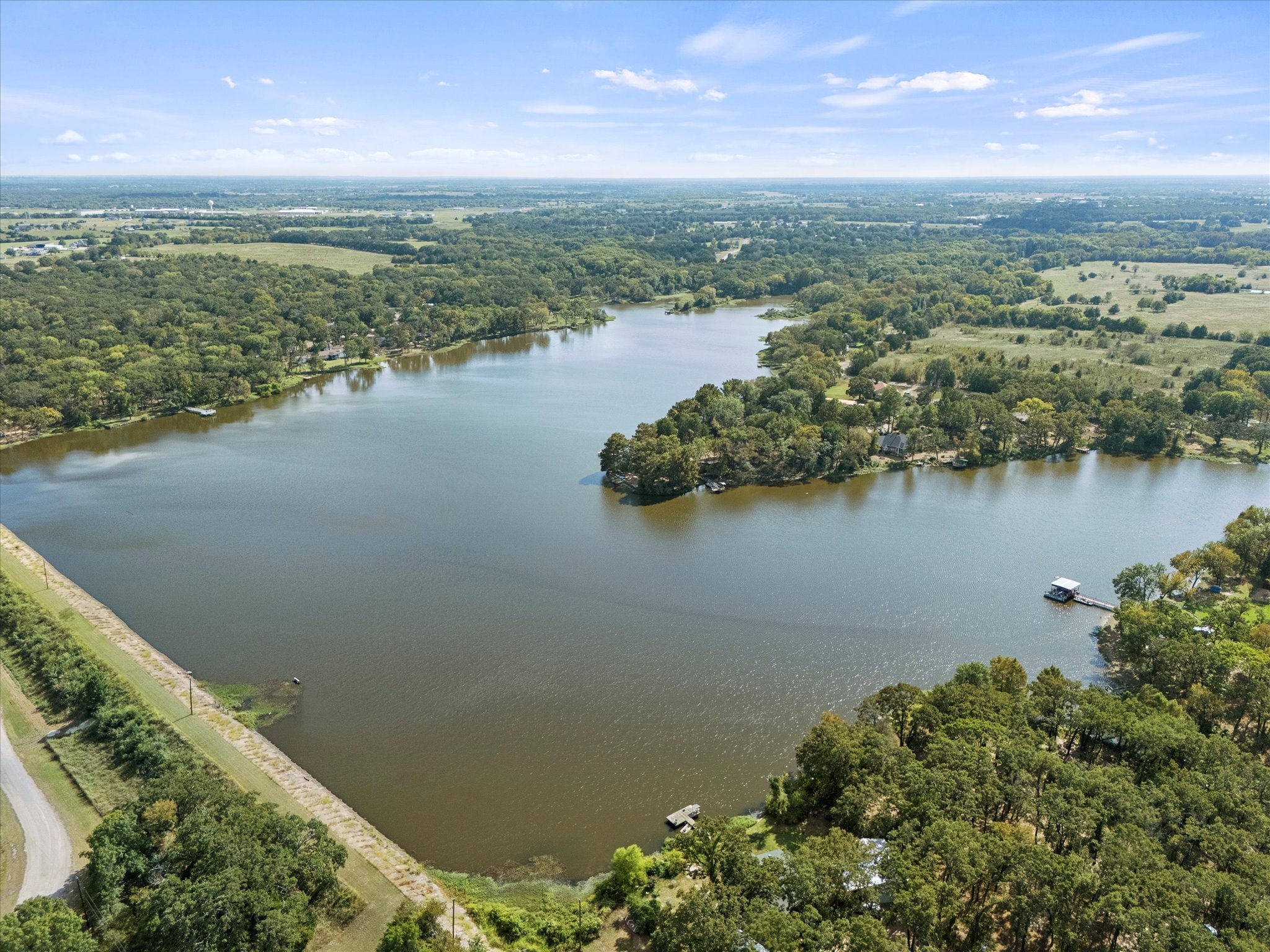1492 Van Zandt County Road 3502 Wills Point TX 75169