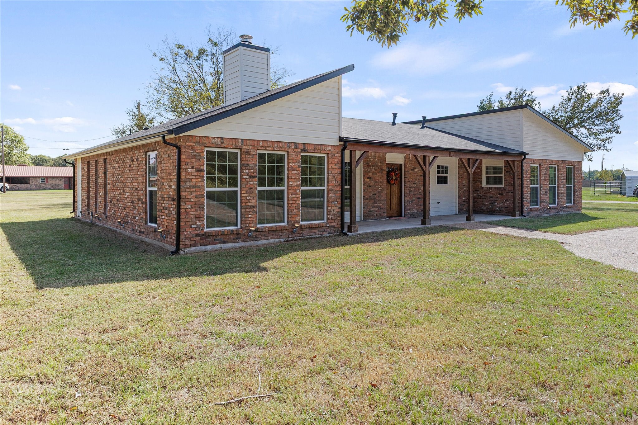 1492 Van Zandt County Road 3502 Wills Point TX 75169