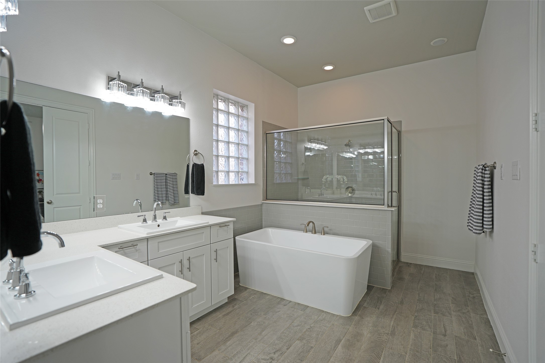 2225 6th Avenue Flower Mound TX 75028