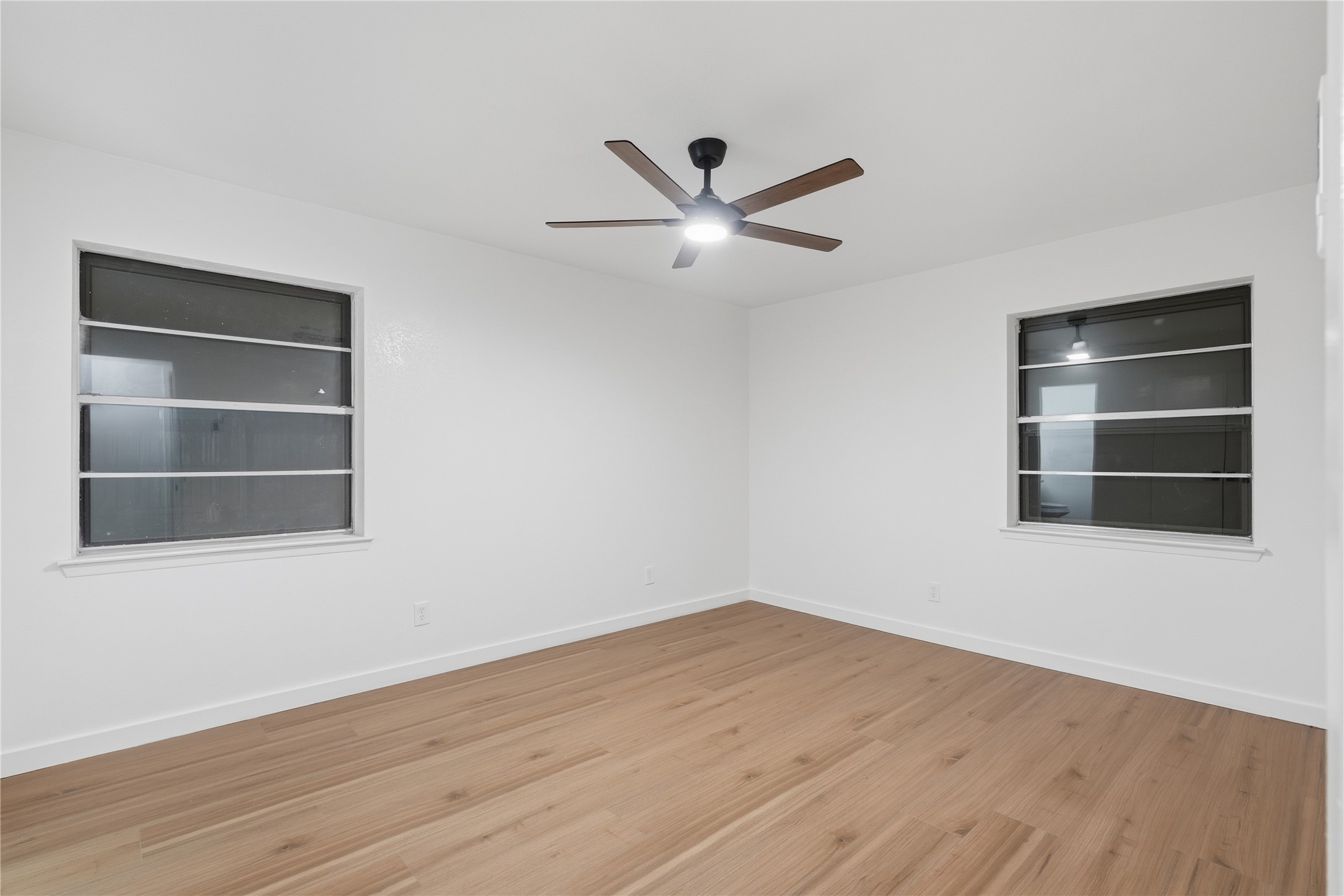 747 Quinette Drive Seagoville TX 75159