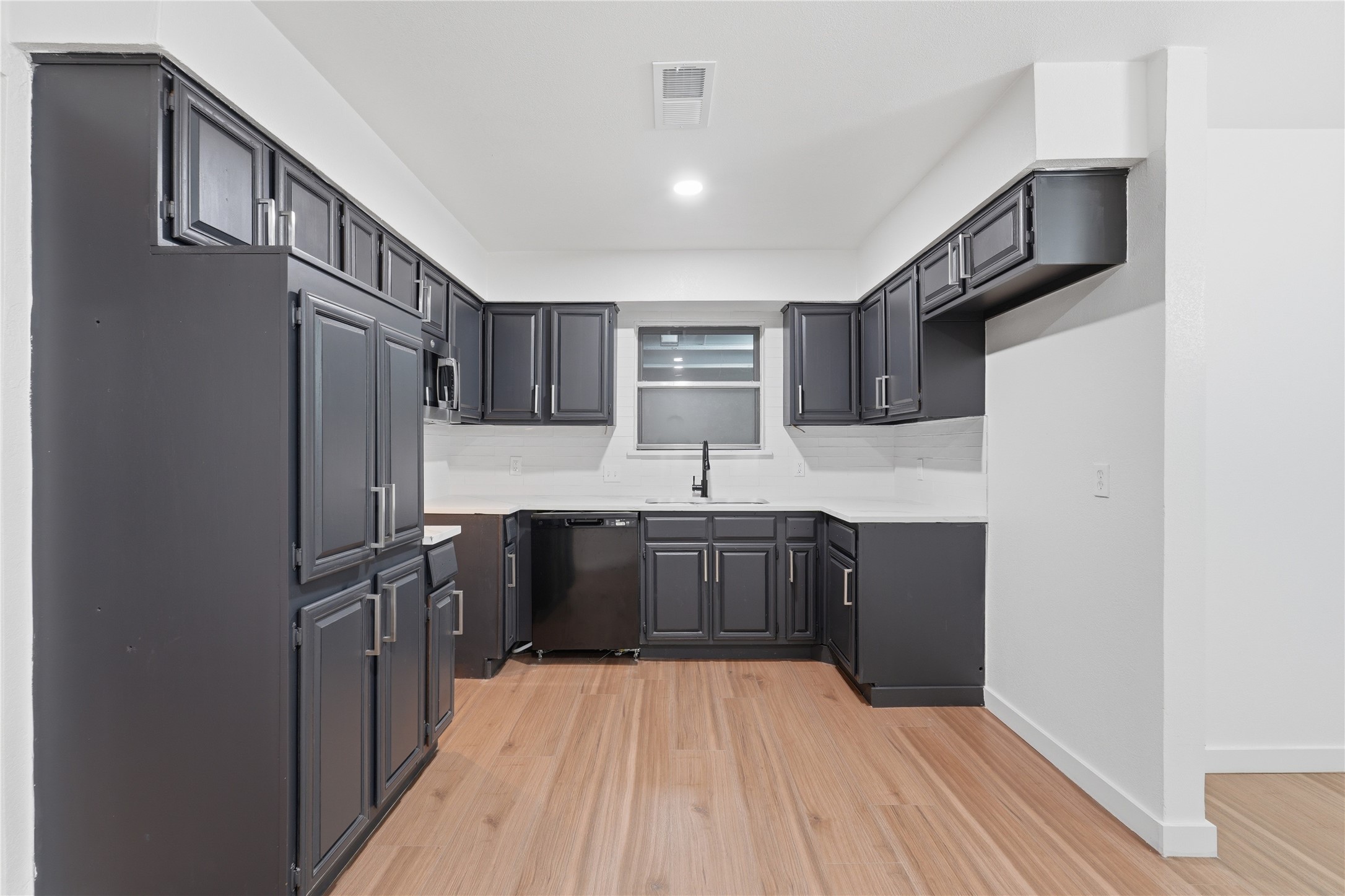 747 Quinette Drive Seagoville TX 75159