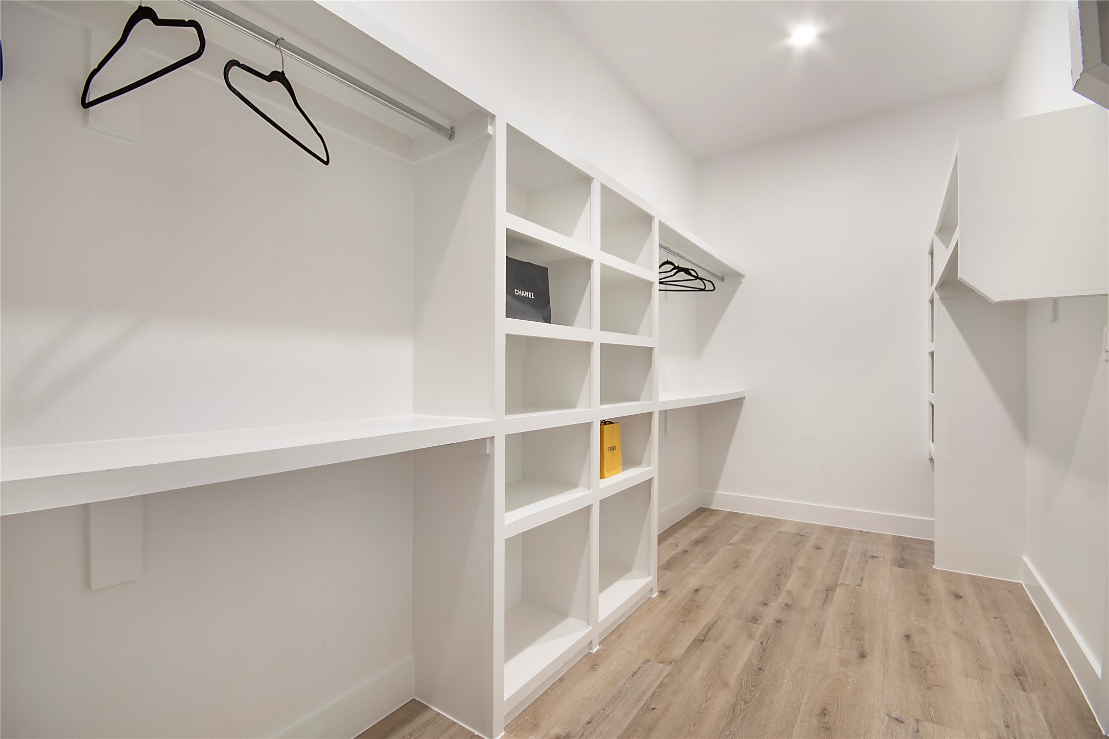 2003 Hearne Avenue Dallas TX 75212