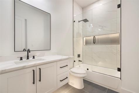 2003 Hearne Avenue Dallas TX 75212