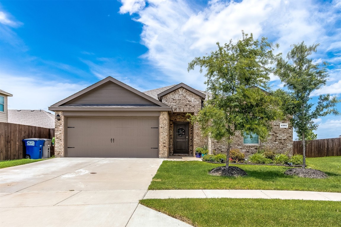 1204 Meadow Wood Court Princeton TX 75407