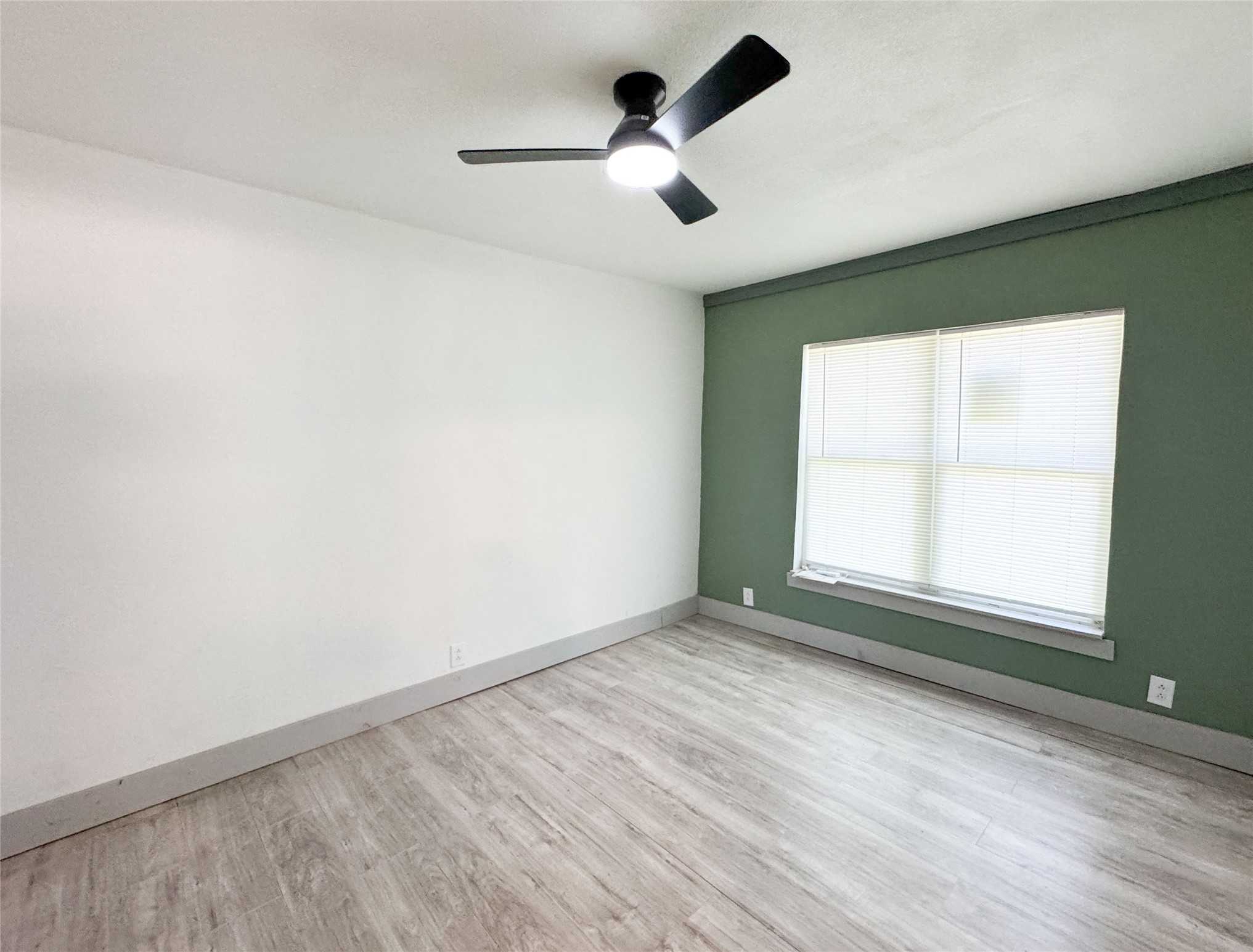 1402 Avenue A Cisco TX 76437