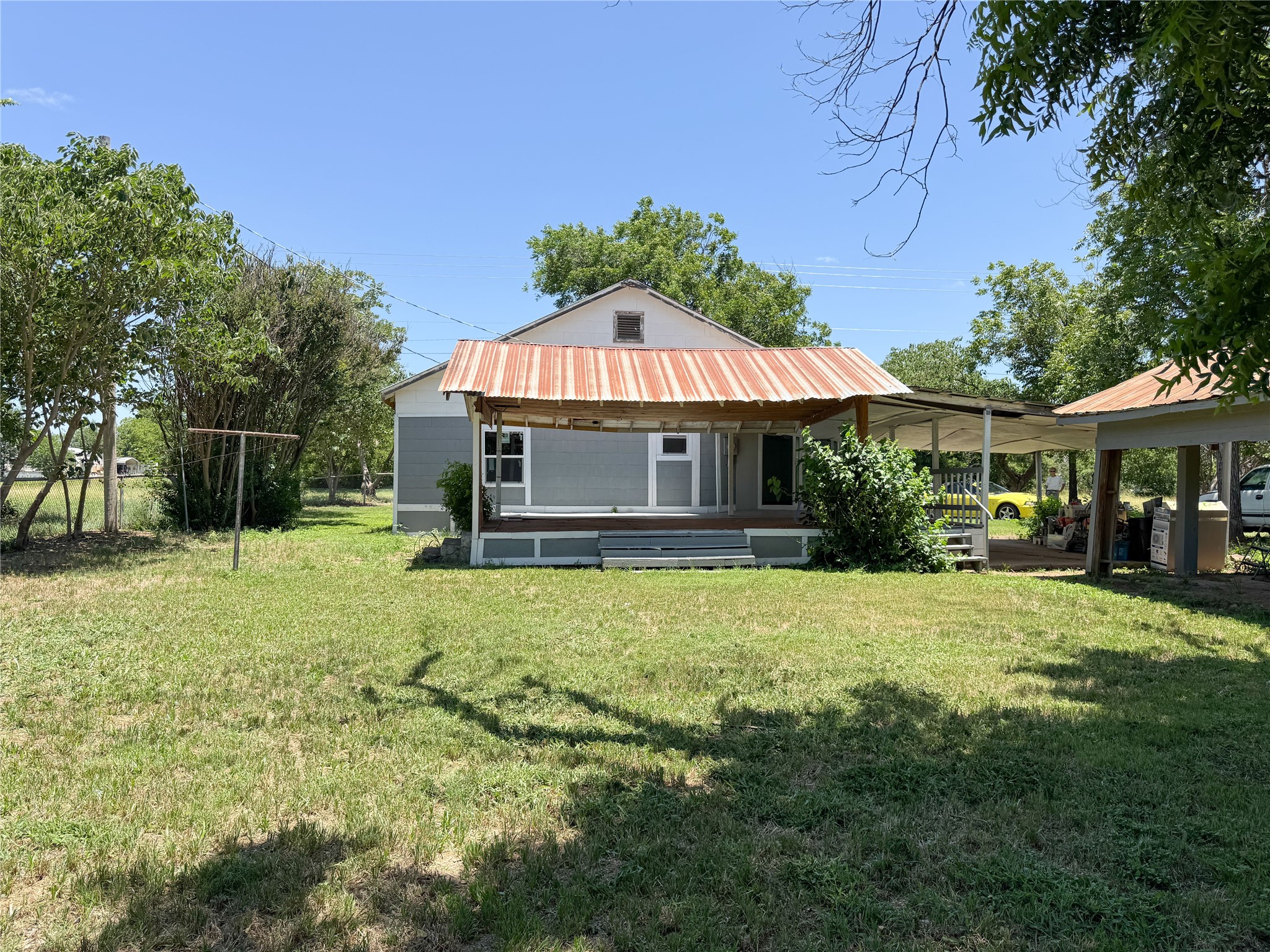 1402 Avenue A Cisco TX 76437