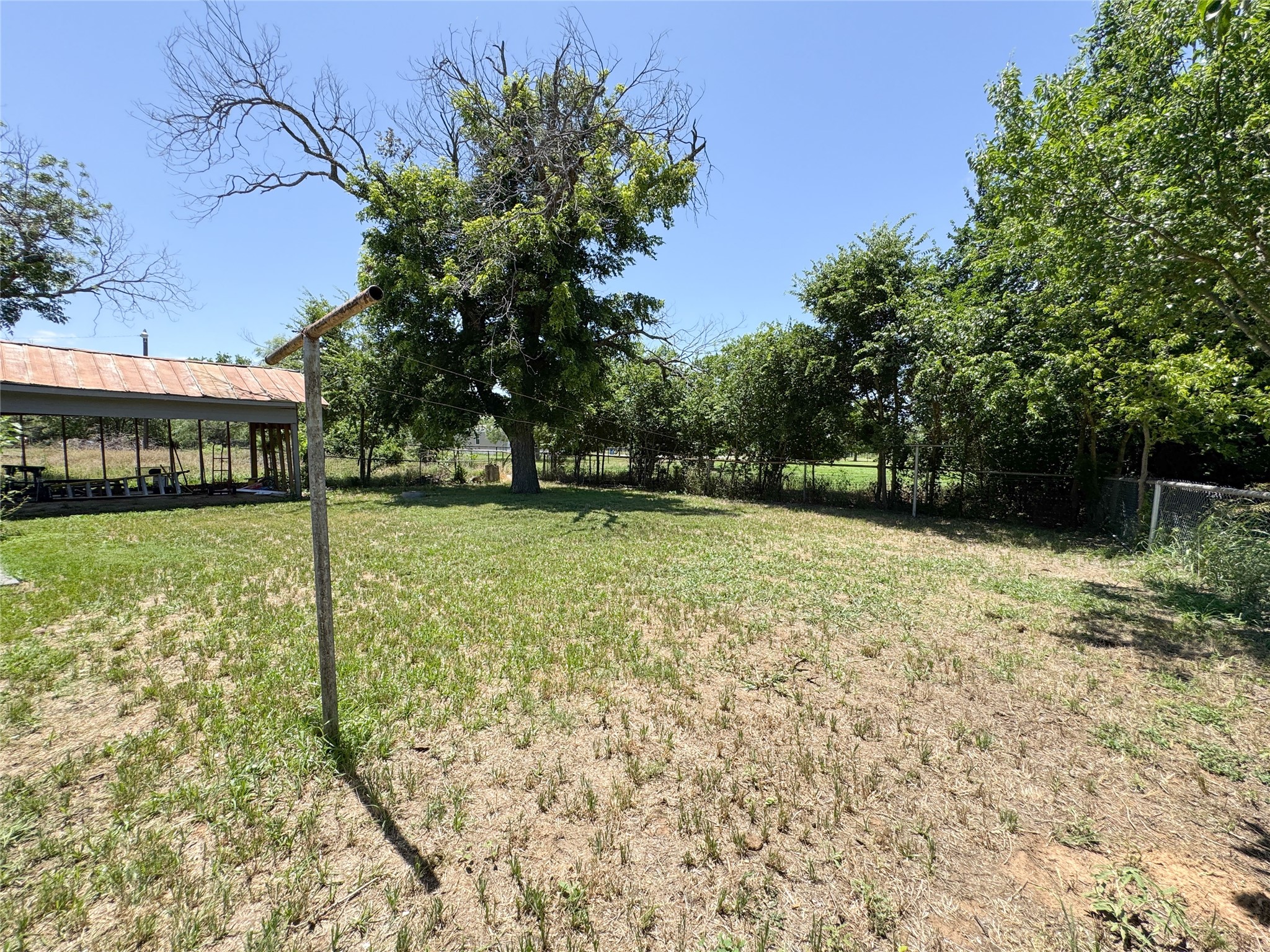 1402 Avenue A Cisco TX 76437