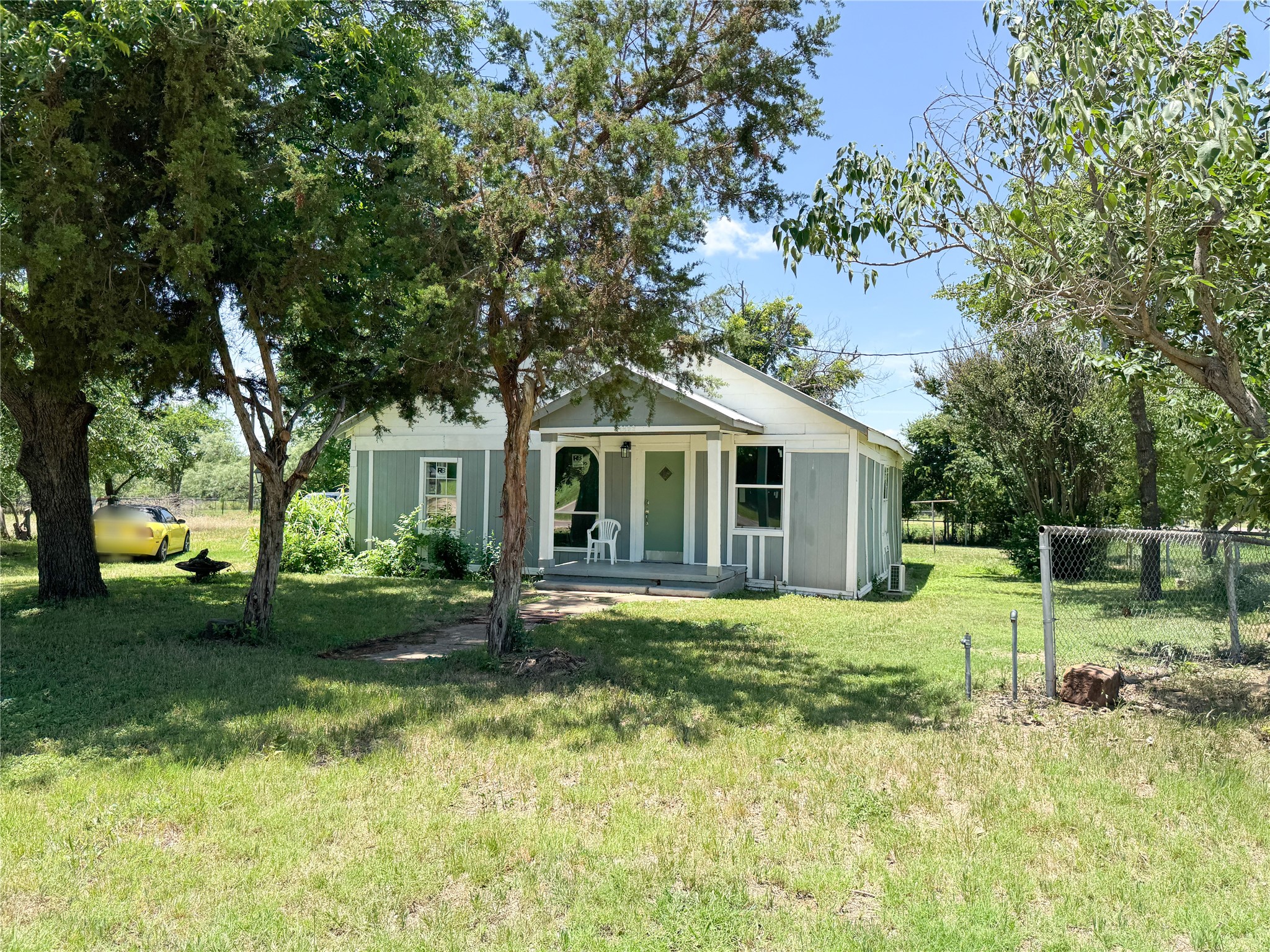 1402 Avenue A Cisco TX 76437