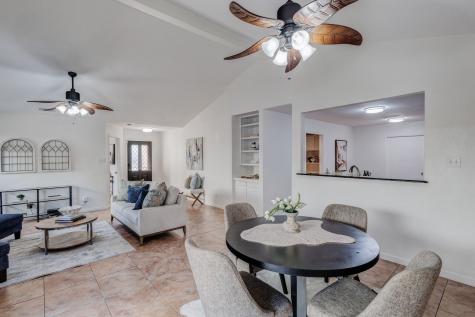 1417 Autumn Chase Square Bedford TX 76022