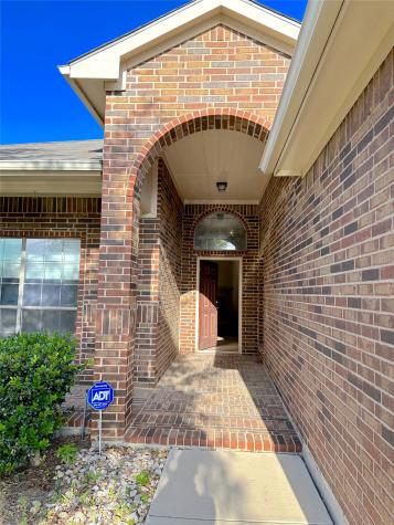 1212 Sunderland Lane Fort Worth TX 76134