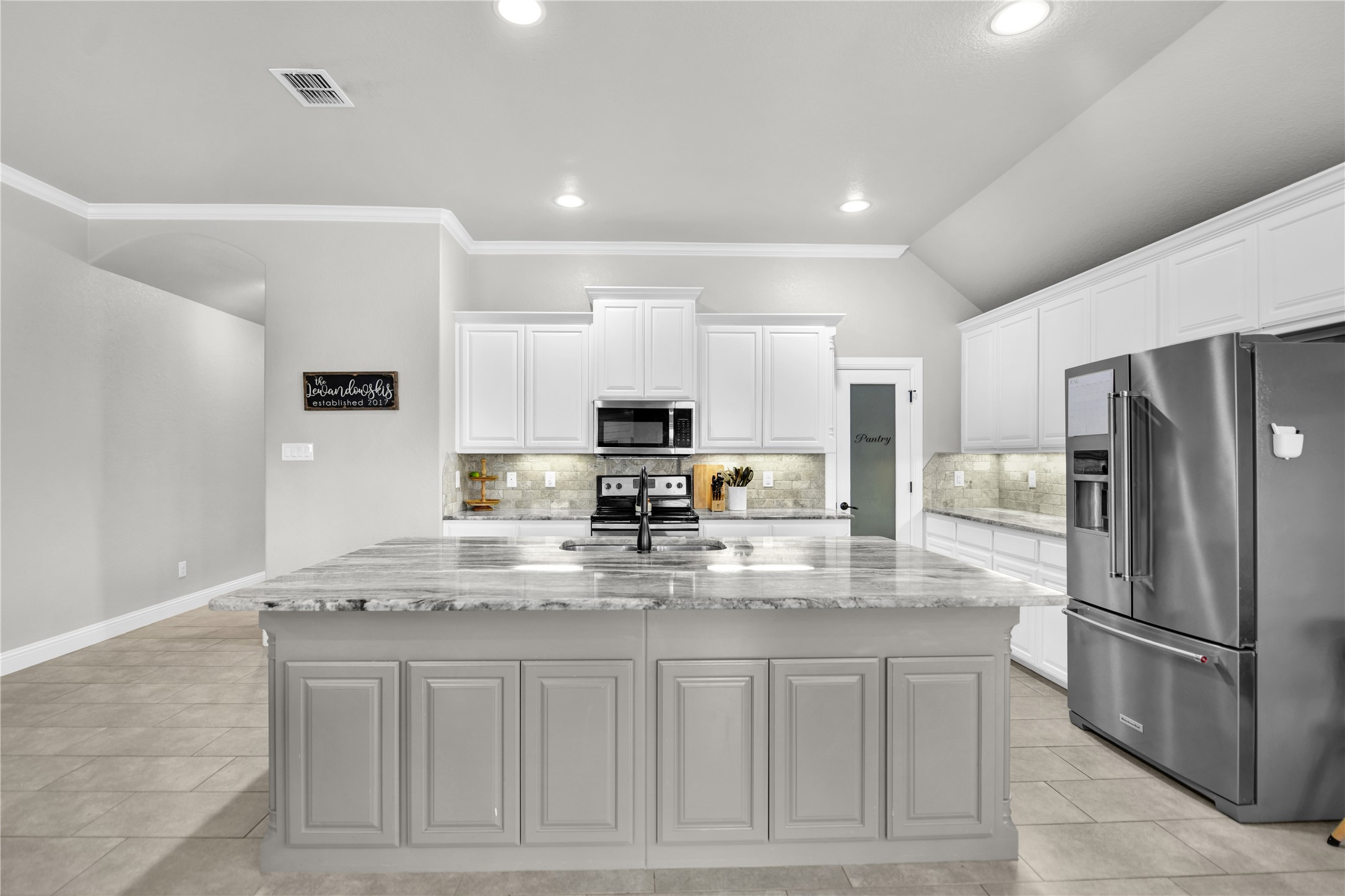 1904 Town Creek Circle Weatherford TX 76086