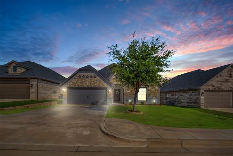 1904 Town Creek Circle Weatherford TX 76086