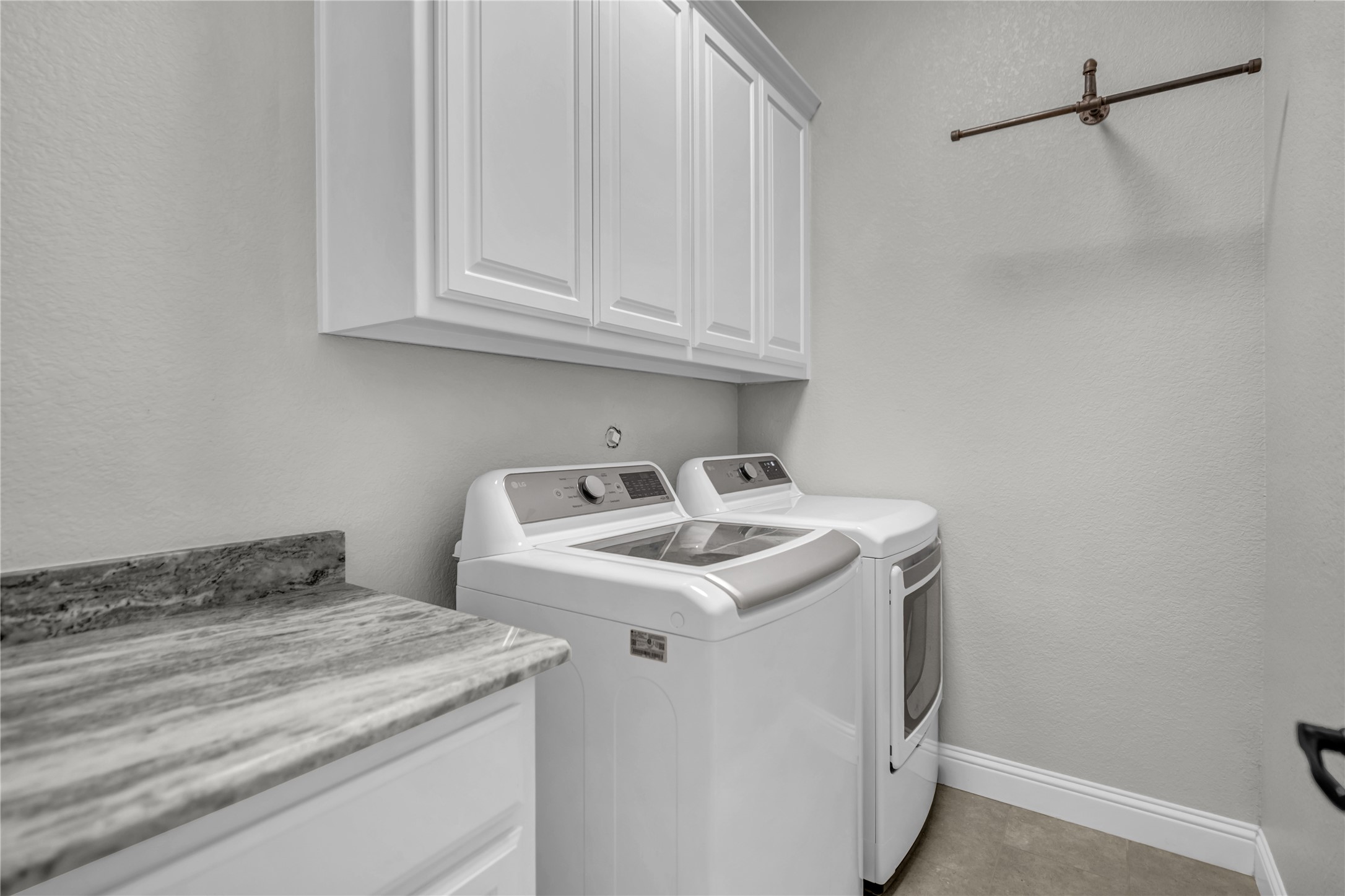 1904 Town Creek Circle Weatherford TX 76086