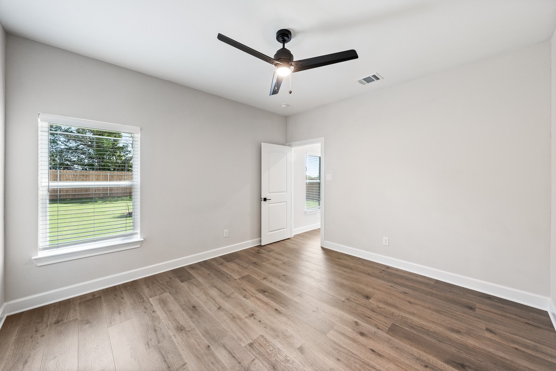 905 Cedar Street Hutchins TX 75141