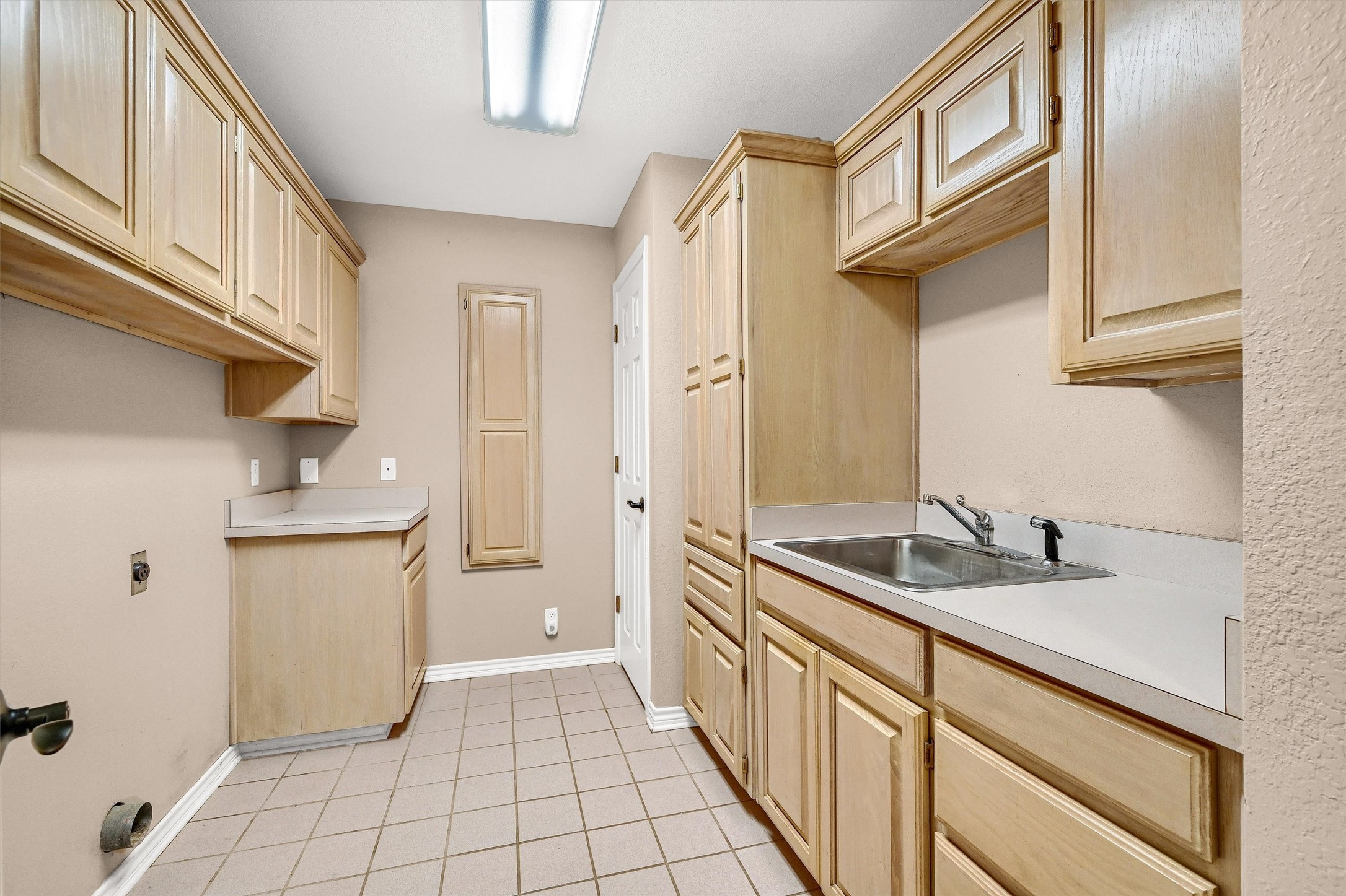 1327 Richerson Road Denison TX 75021