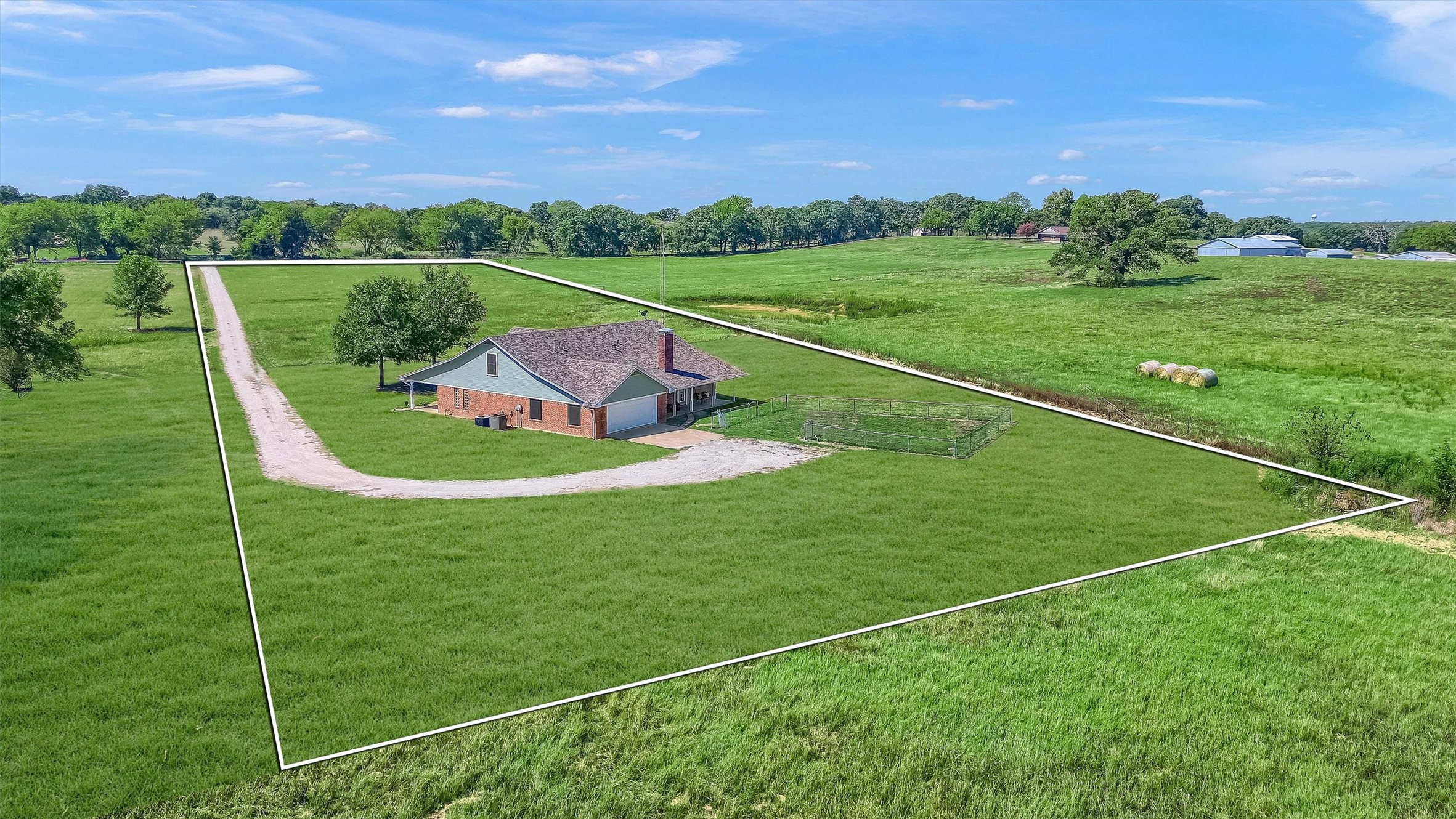 1327 Richerson Road Denison TX 75021